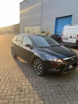 Ford Focus 1,6 Ti-VCT Black Magic Black Magic - Ford Focus: Black Magic