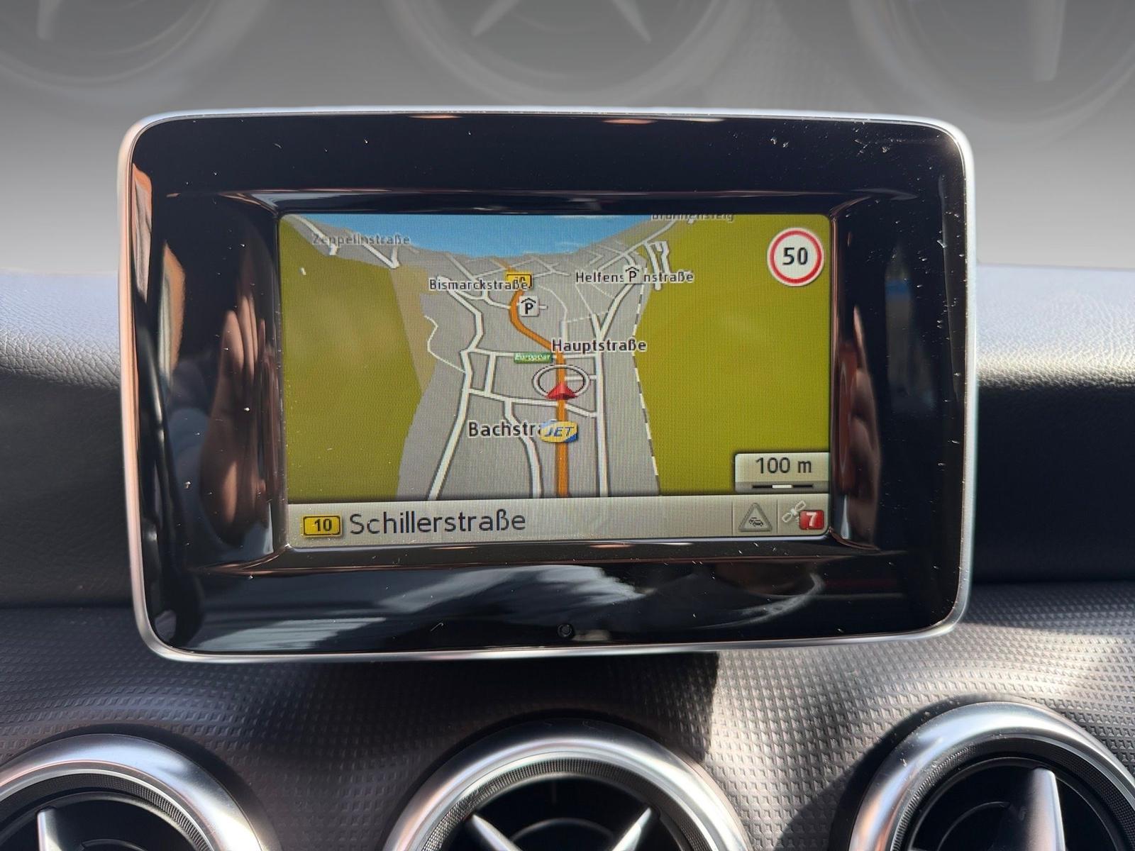Mercedes-Benz A 180 Style BlueEfficiency XENON*TEMPOMAT*SHZ