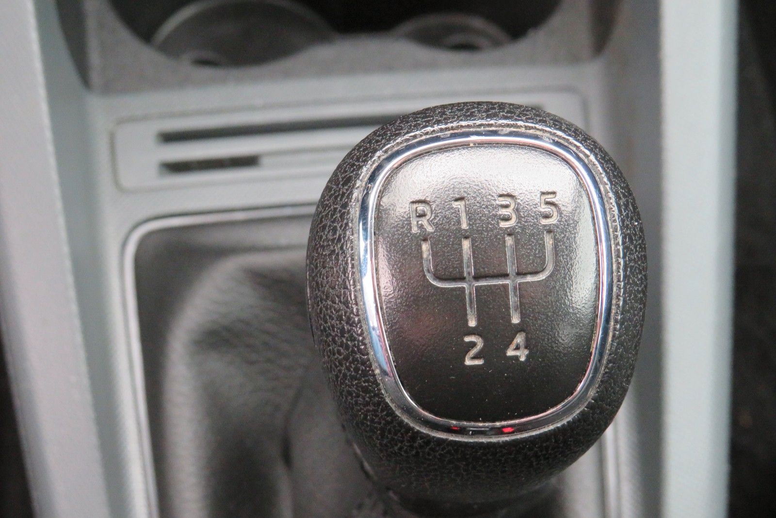 Fahrzeugabbildung SKODA Fabia Combi KLIMA SITZHEIZUNG PDC ALU 1.HAND