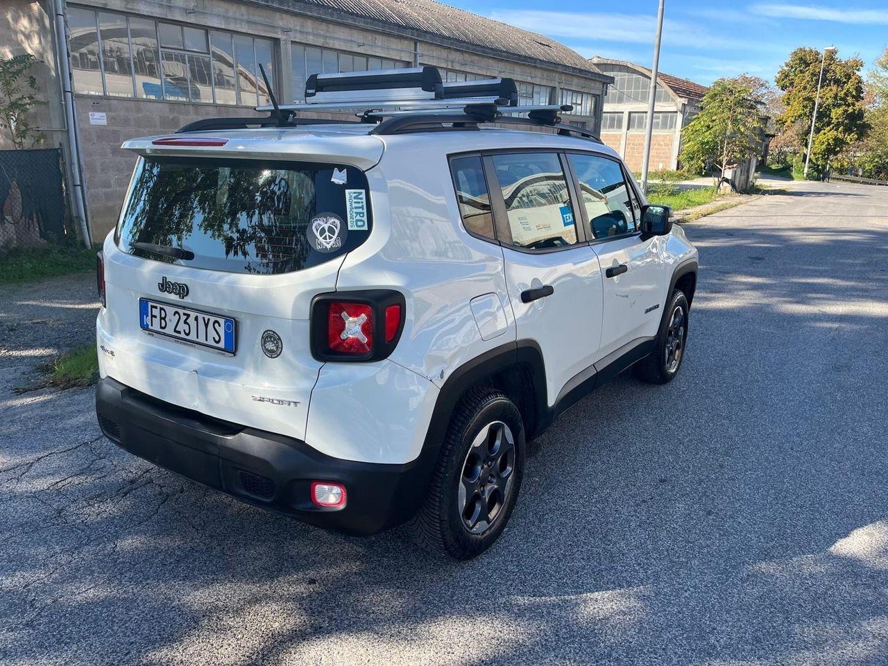 Jeep Renegade 2015 — photo 14