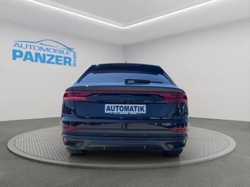 Audi Q8 - 6