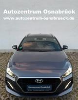 Hyundai i30 cw Passion + 8 fach Kamera Sitz Navi Pano - Hyundai Gebrauchtwagen in Osnabrück