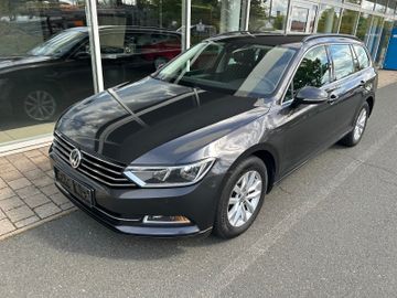 Volkswagen Passat Variant - 2