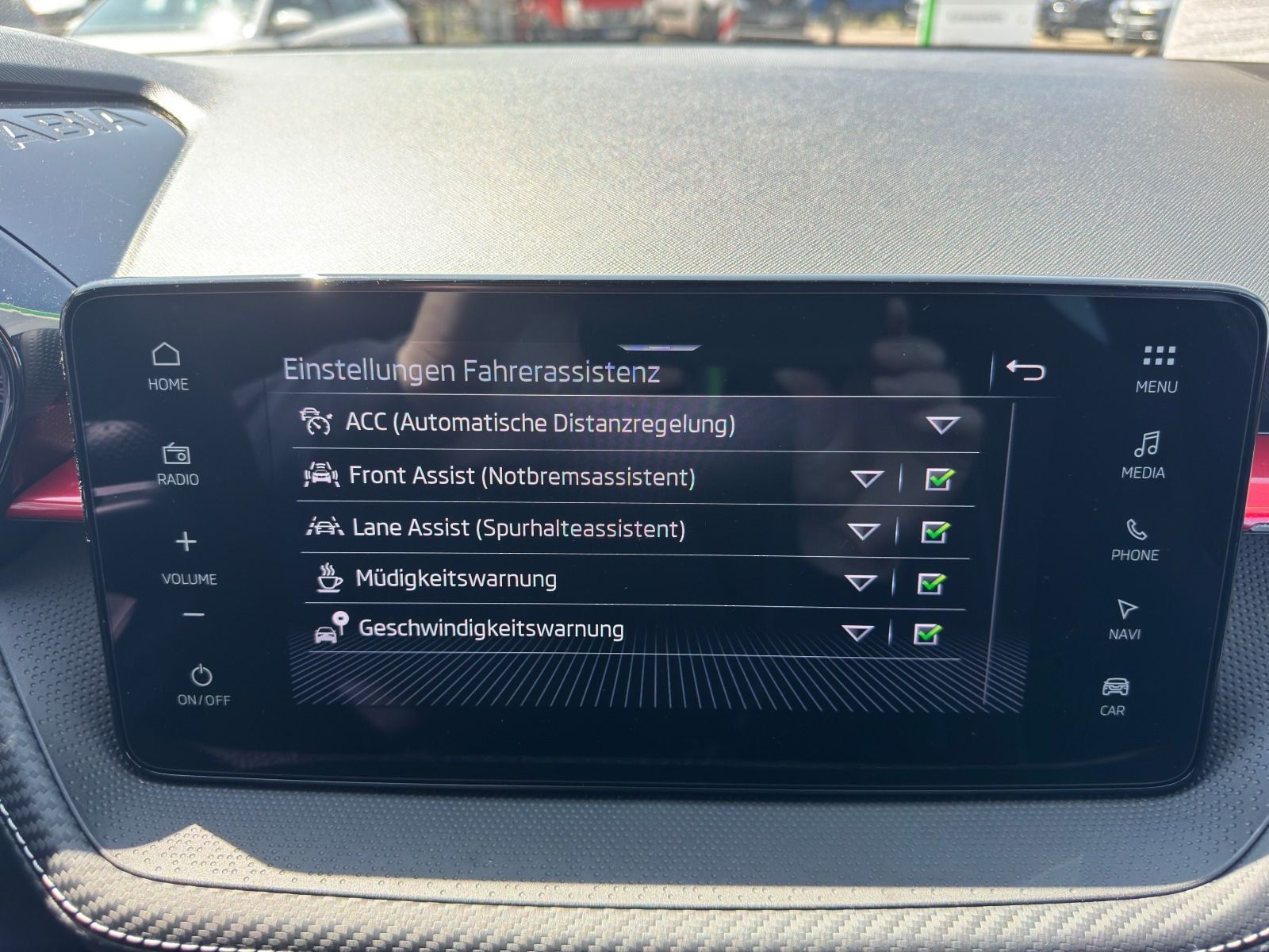 Fahrzeugabbildung SKODA Fabia Monte Carlo 115PS DSG*NAVI*ACC*RFK*behLenk