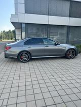 Mercedes-Benz E 63 S AMG | Selenitgrau Magno | Top-Ausstattung - Mercedes-Benz Sel AMG