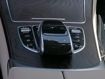 2015 Mercedes-BENZ GLC 照片 8