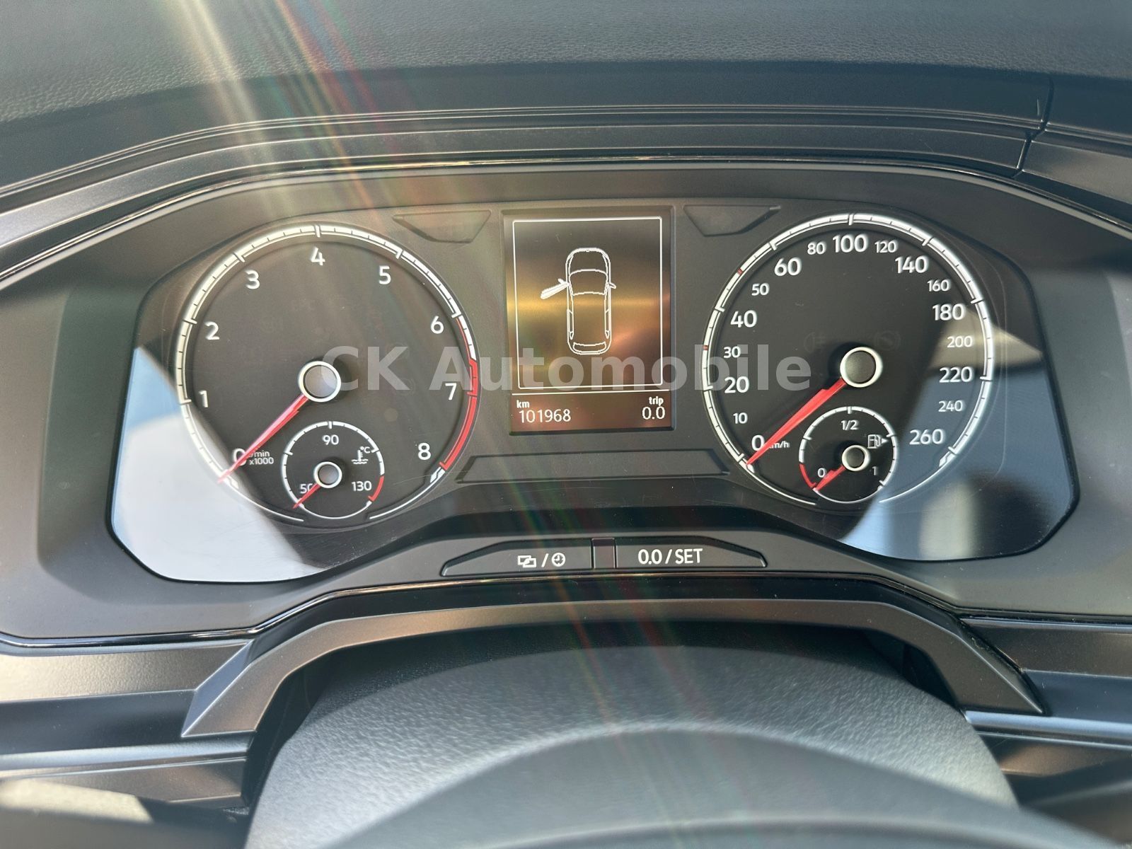 Fahrzeugabbildung Volkswagen Polo VI Trendline 1.0 BMT/Klima/Navi/PDC