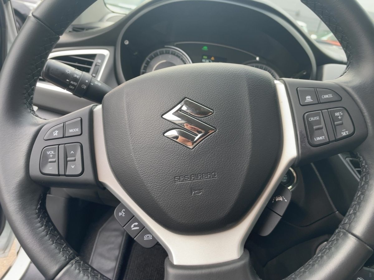 Suzuki Andere - Bild 12