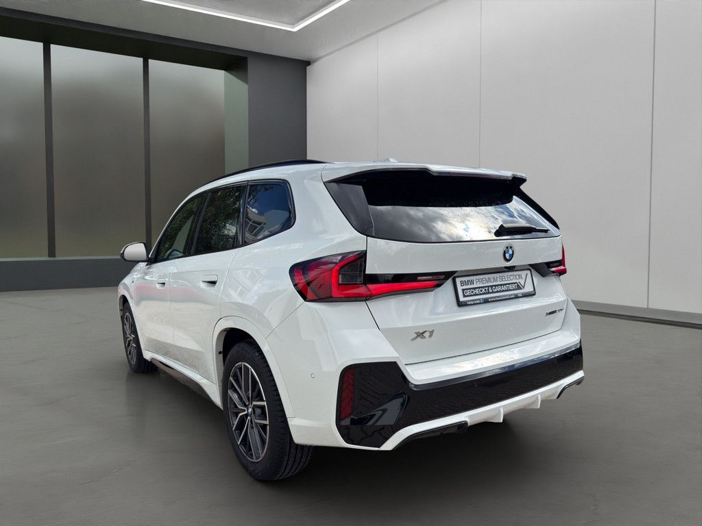 BMW X1 xDrive20d M-SPORT LED NAVI KAMERA H K 18 AHK foto 4