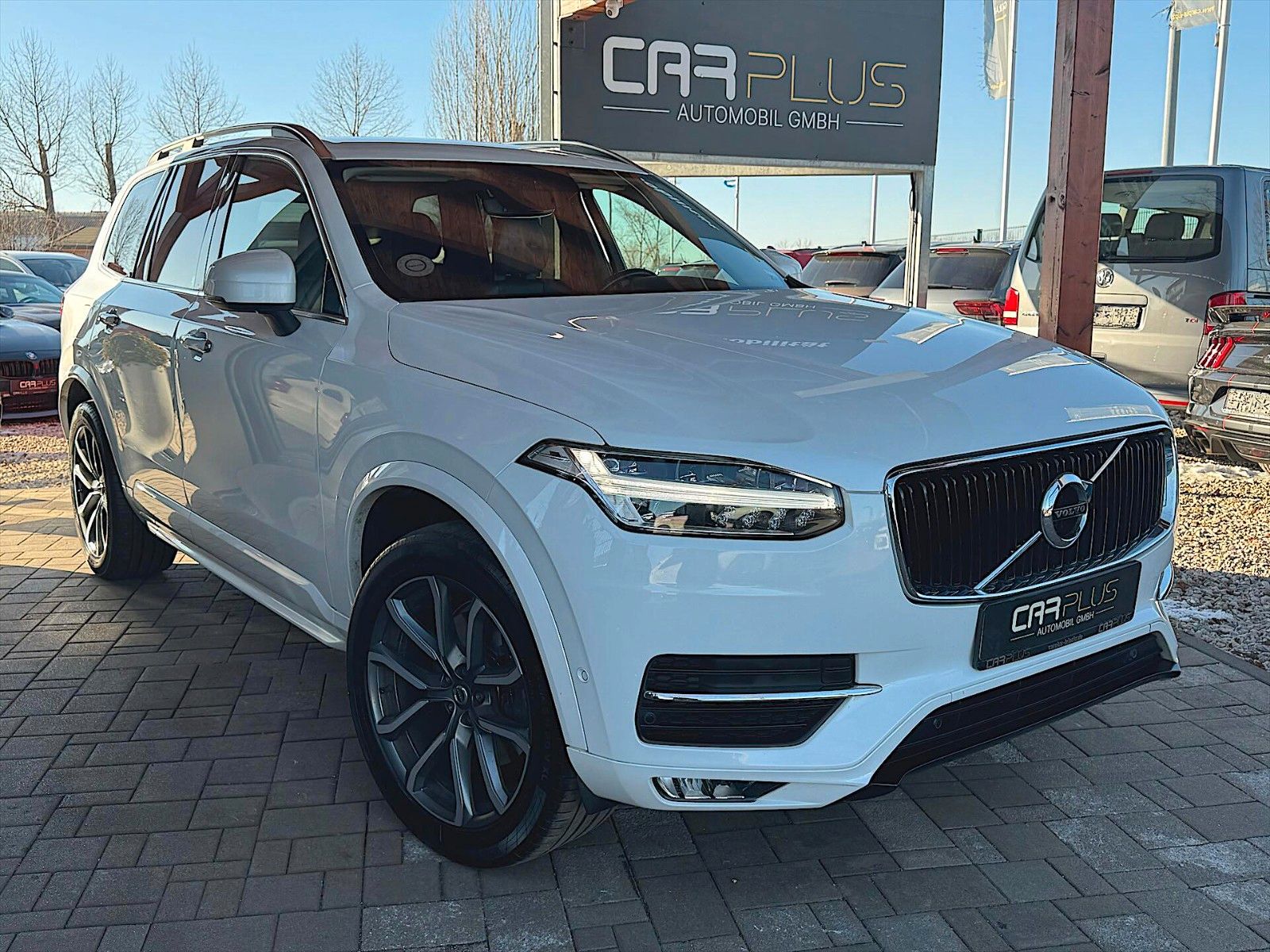 Fahrzeugabbildung Volvo XC90 Momentum AWD Premium *7 Sitze*LED*Kamera*