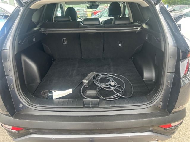 Fahrzeugabbildung Hyundai Tucson Prime Plug-In Hybrid 4WD AHK Navi Leder D