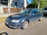 Volkswagen VW Passat 1,6 TÜV  12/26 - Volkswagen Passat aus 2005: Kombi