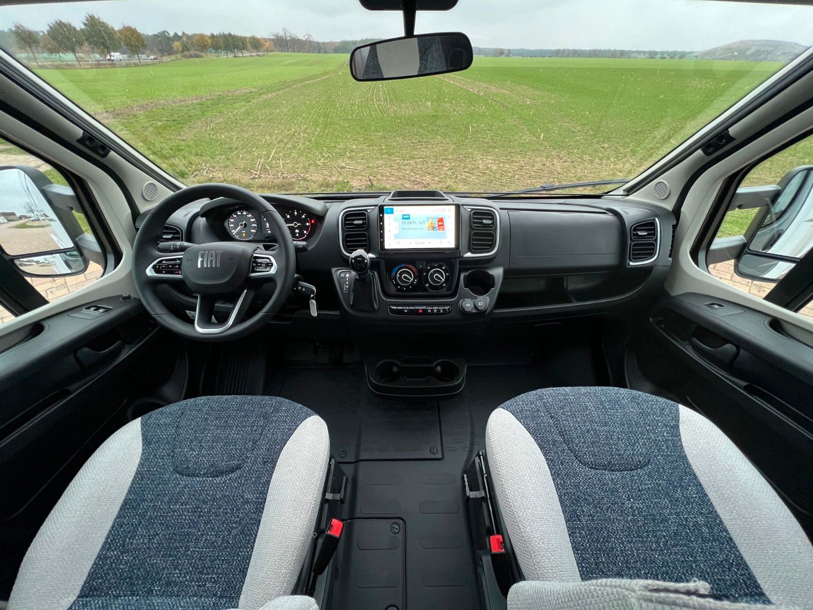 Fahrzeugabbildung Weinsberg CaraSuite 700 ME 2025