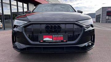 Audi Q8 e-tron - 8