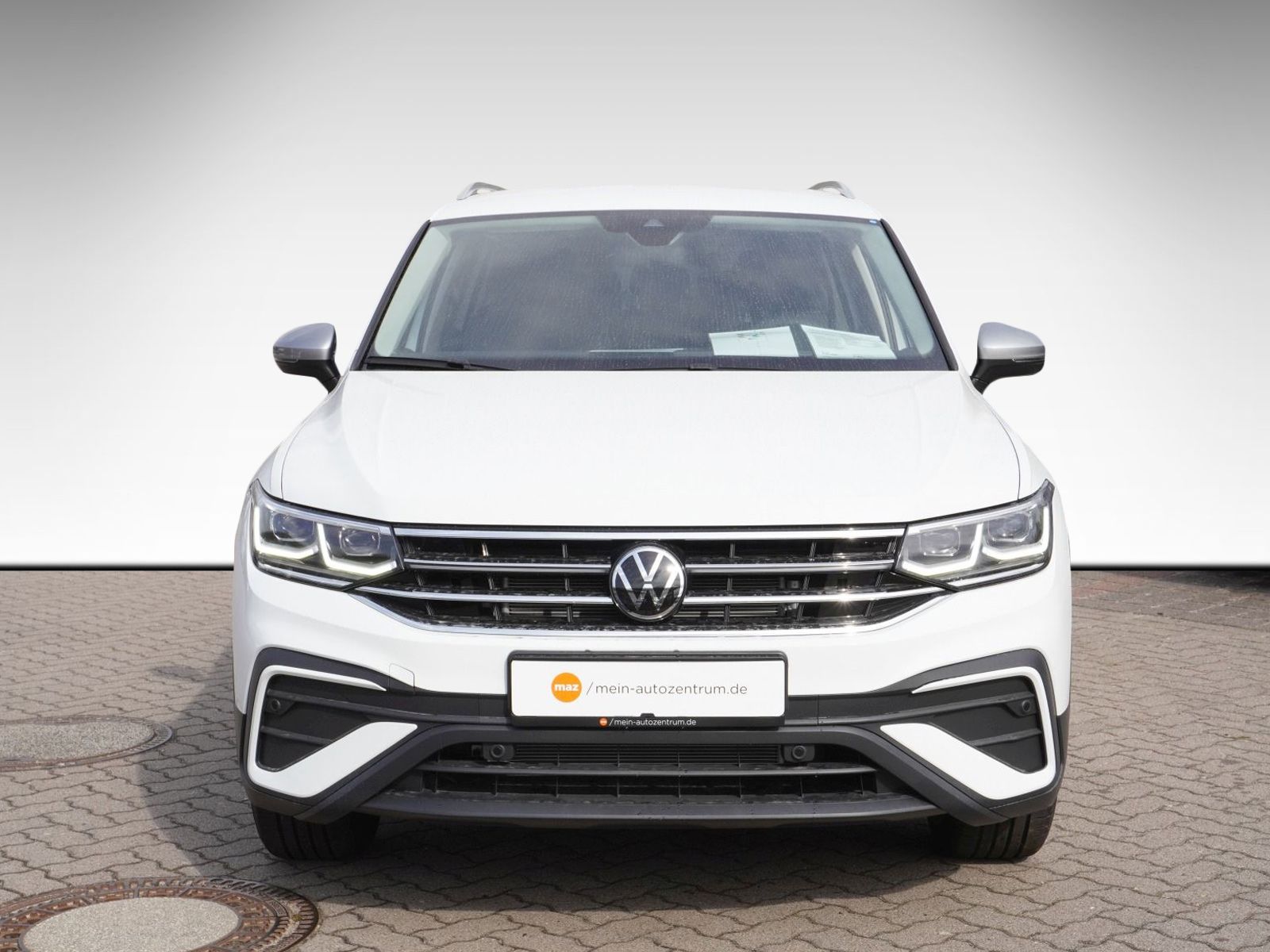 Fahrzeugabbildung Volkswagen Tiguan Allspace MOVE 2,0 l TDI SCR 4MOTION 110 k