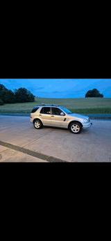 Mercedes-Benz Ml 320 / V6 - Mercedes-Benz ML 320 aus 2000