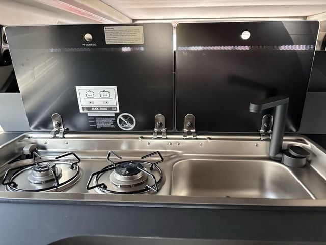 Fahrzeugabbildung Ford Tourneo Custom 2.0 320 L1 Nugget Titanium