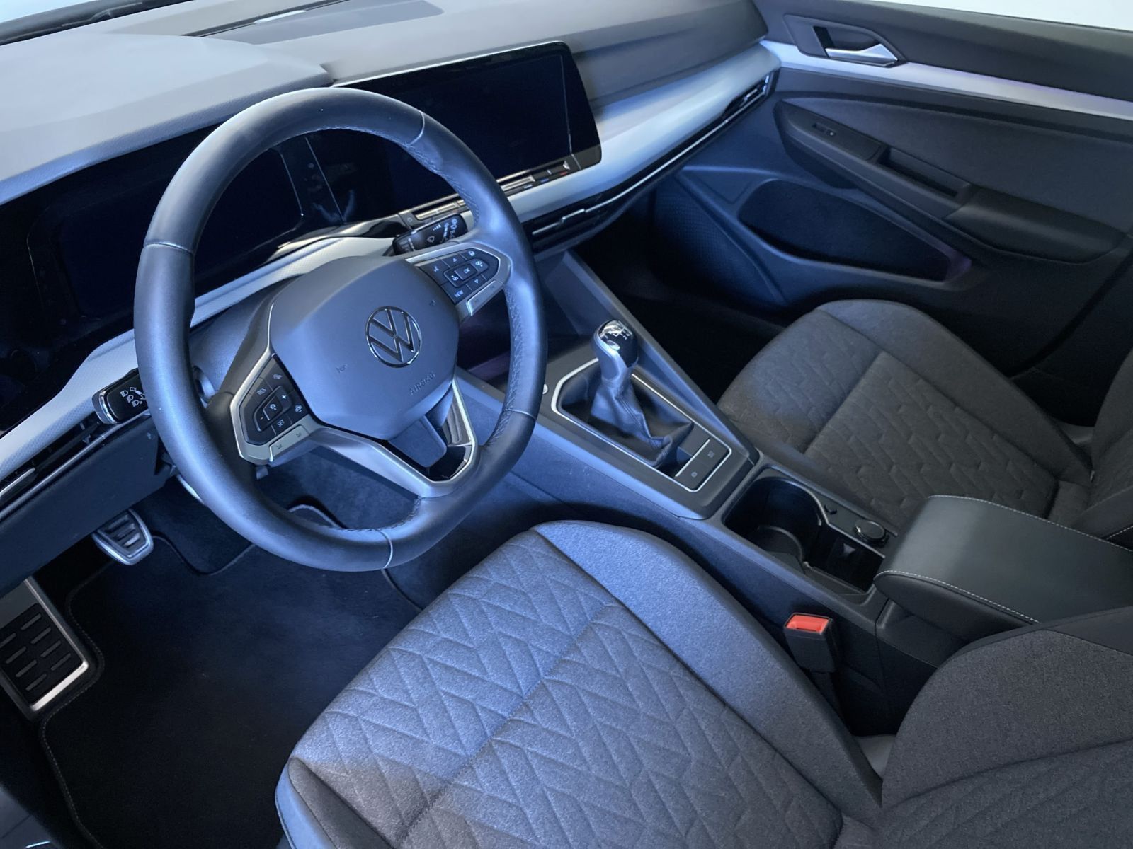 Volkswagen Golf - Bild 5