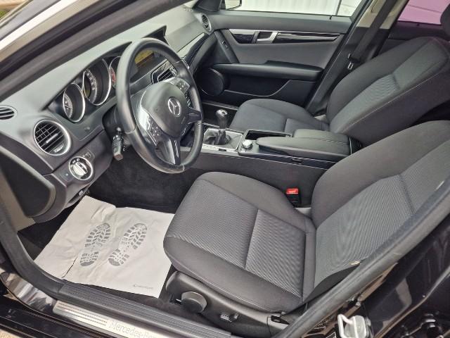Mercedes-Benz C 180 CGI T*Navi*17 Zoll*Sitzheiz.*MB-Service