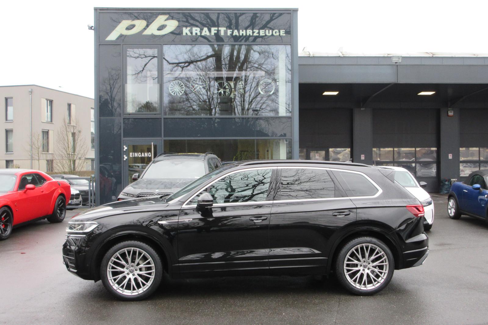 Volkswagen Touareg R-Line 21" AHK Standhzg. Massage Pano