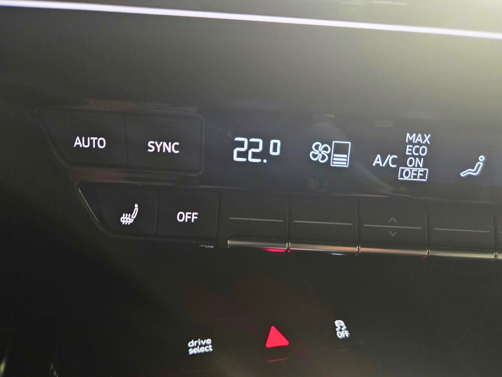 AUDI Q4 — zdjęcie 22