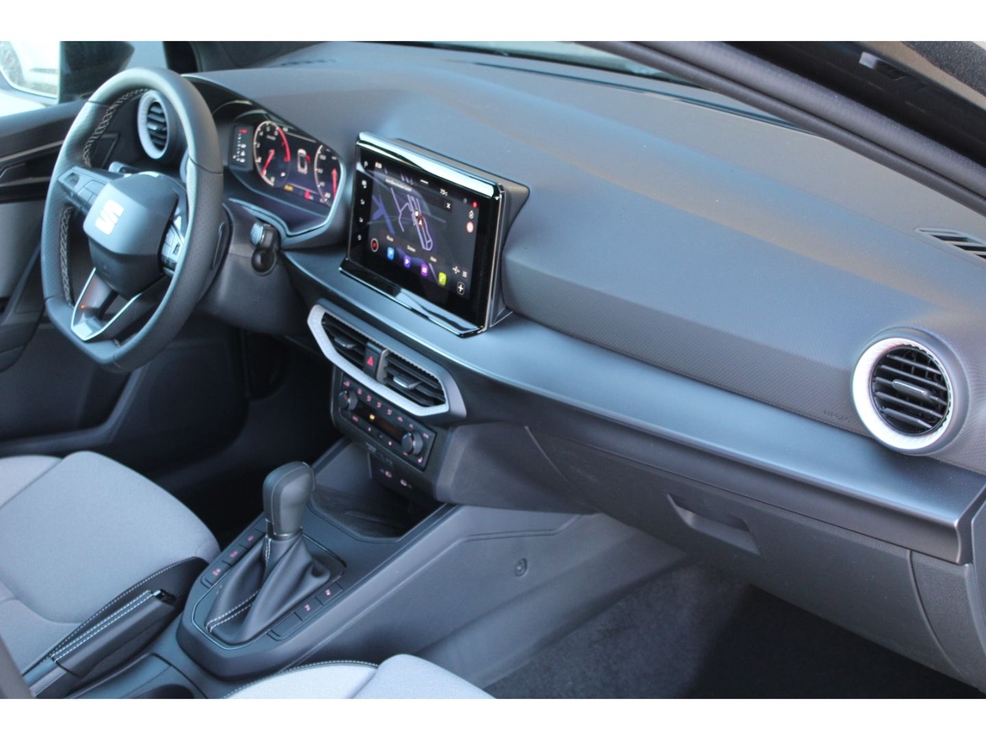 Seat Arona - Bild 24