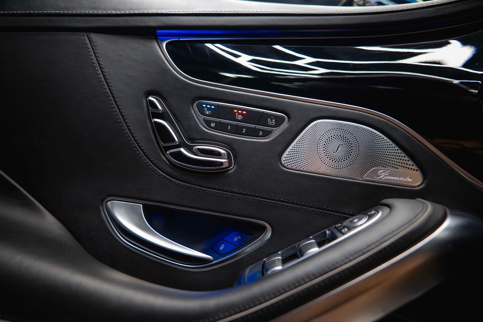 Fahrzeugabbildung Mercedes-Benz S 63 AMG 4Matic Night Edition Designo *ACC*Pano*