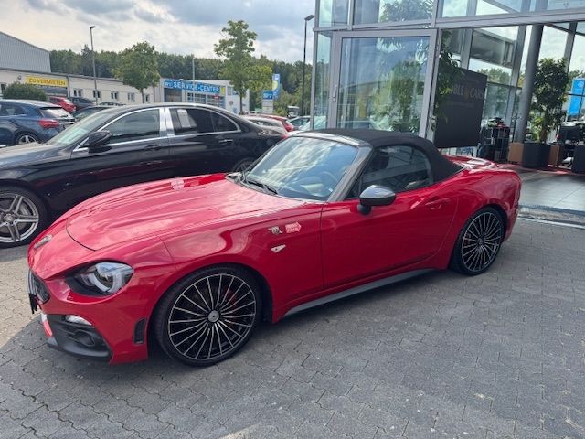 Fahrzeugabbildung Abarth 124 Spider NAVI KLIMA LED LEDER ALU