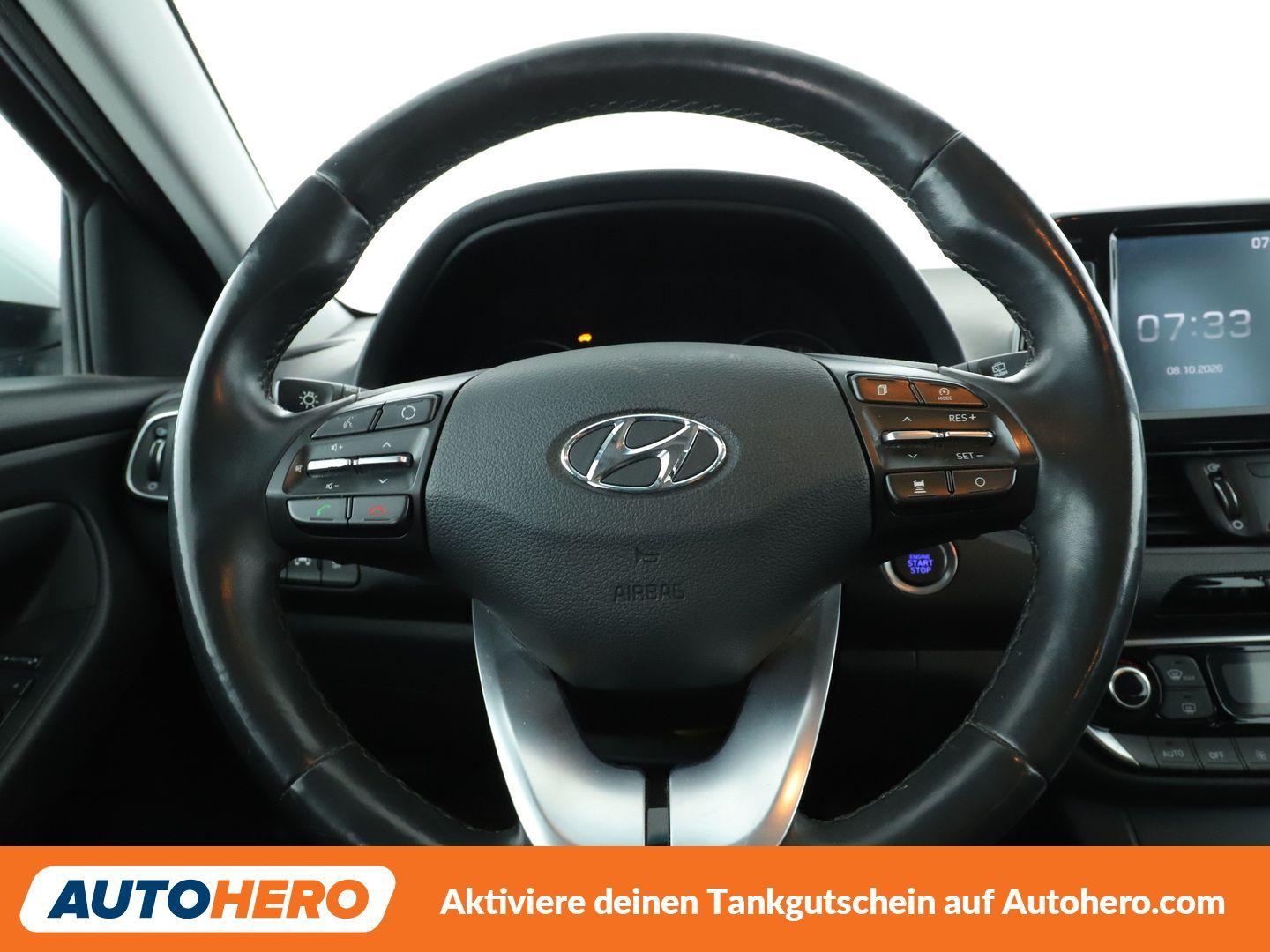 Hyundai i30 1.4 TGDI Premium Aut.*NAVI*LED*ACC*SPUR*