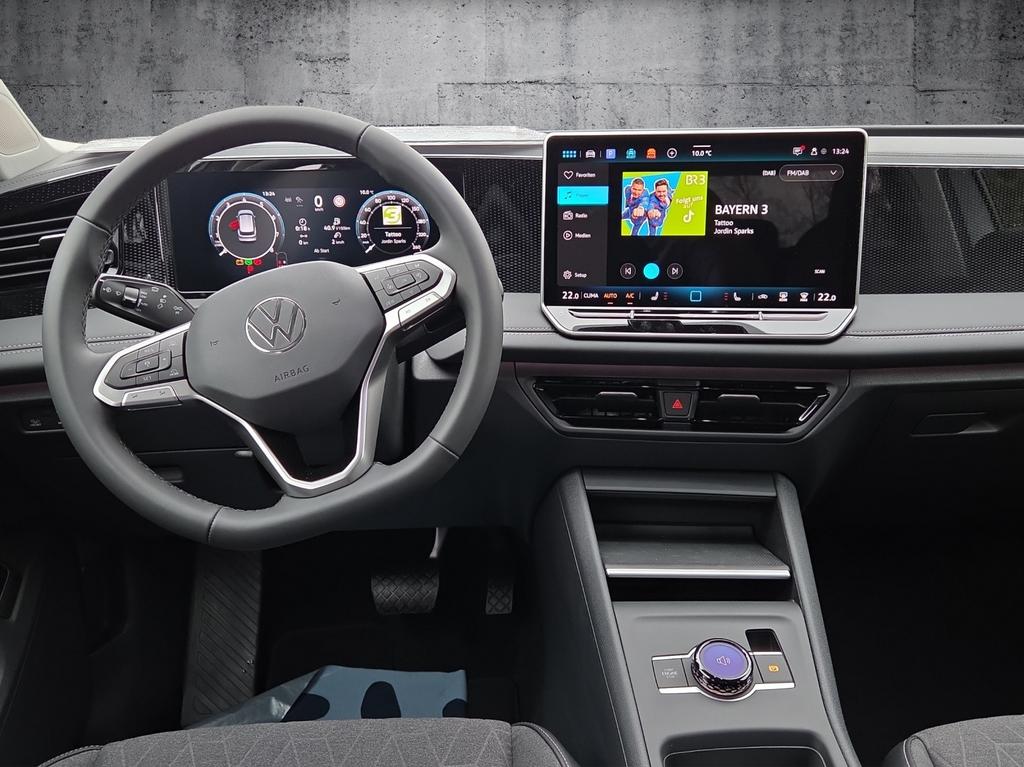 Volkswagen Tiguan 7