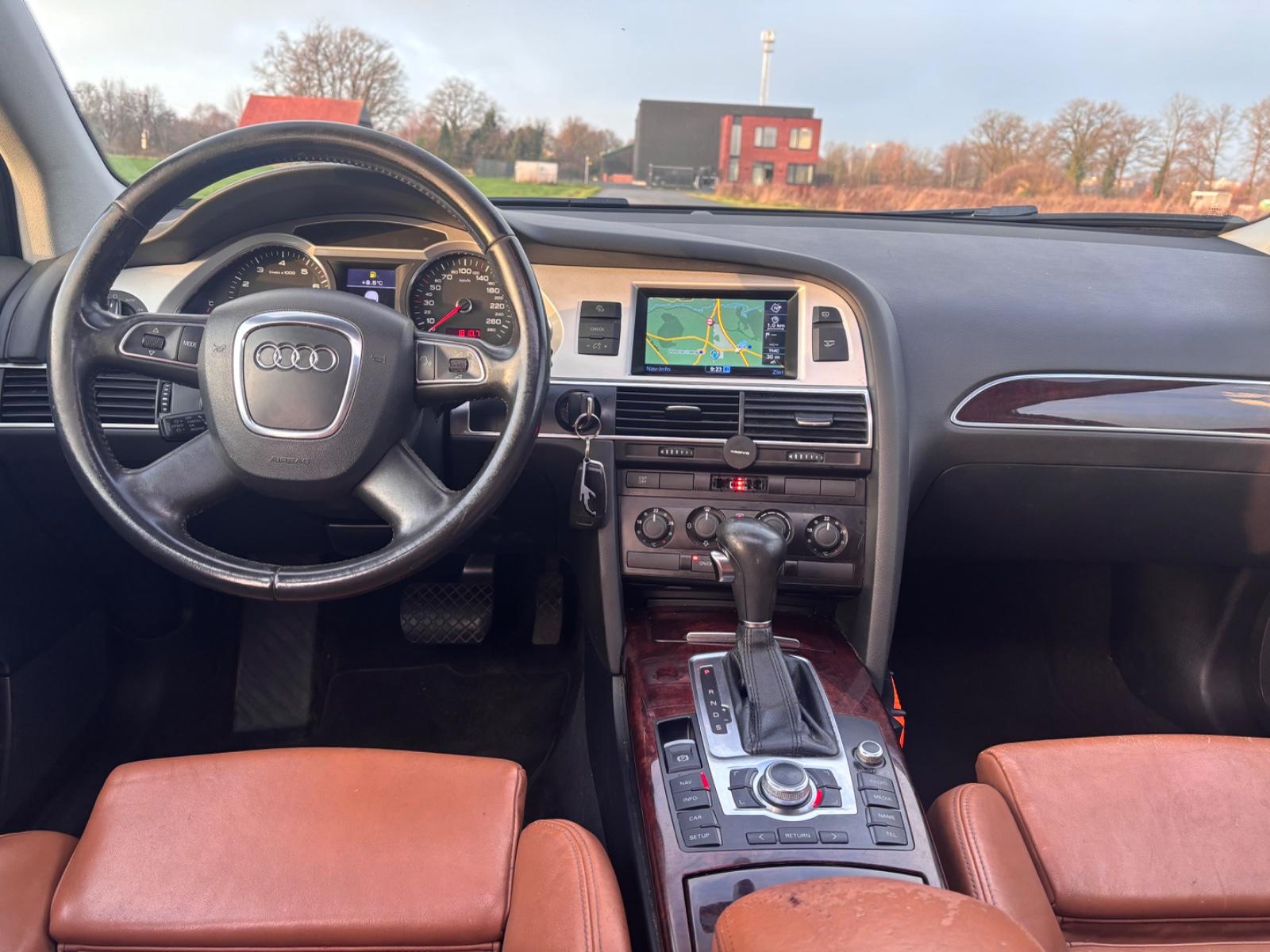 Audi A6 2009 — photo 12