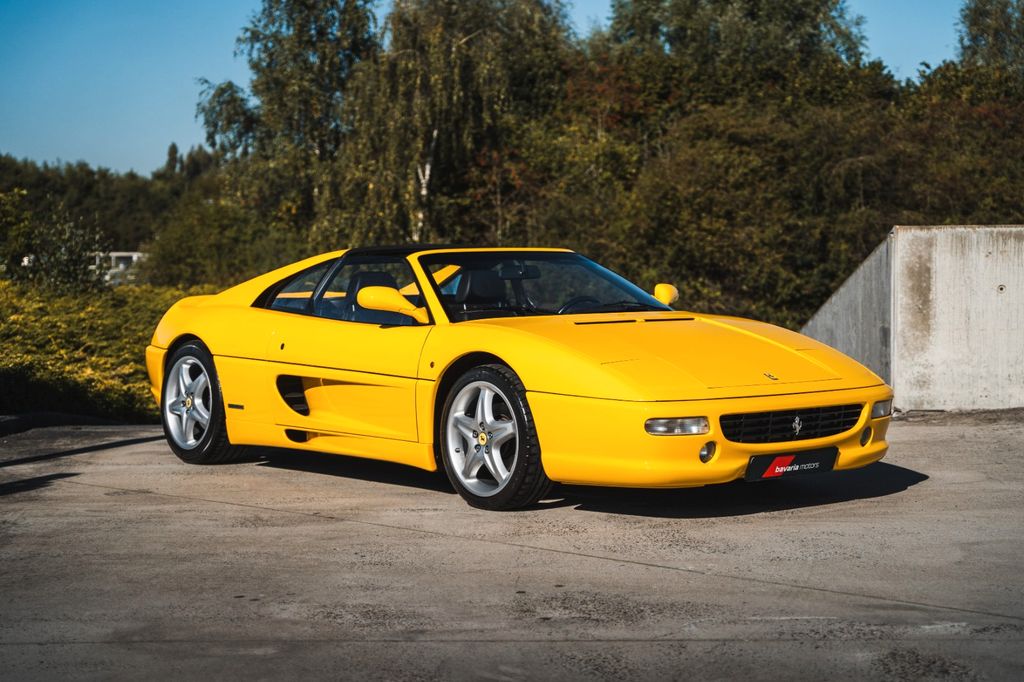 Ferrari F355