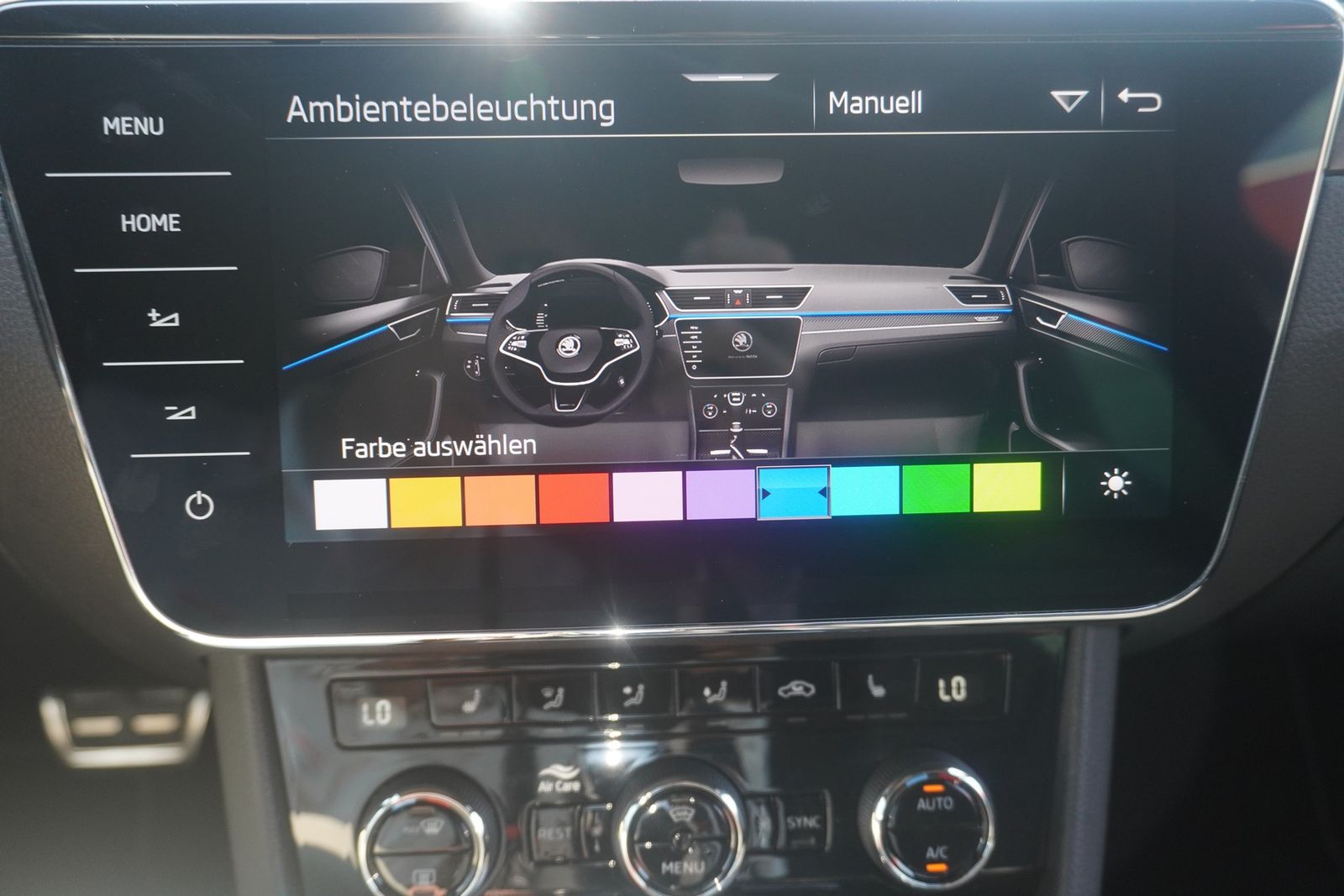 Skoda Superb Combi 2.0TSI Sportline LED Navi ACC Leder foto 16