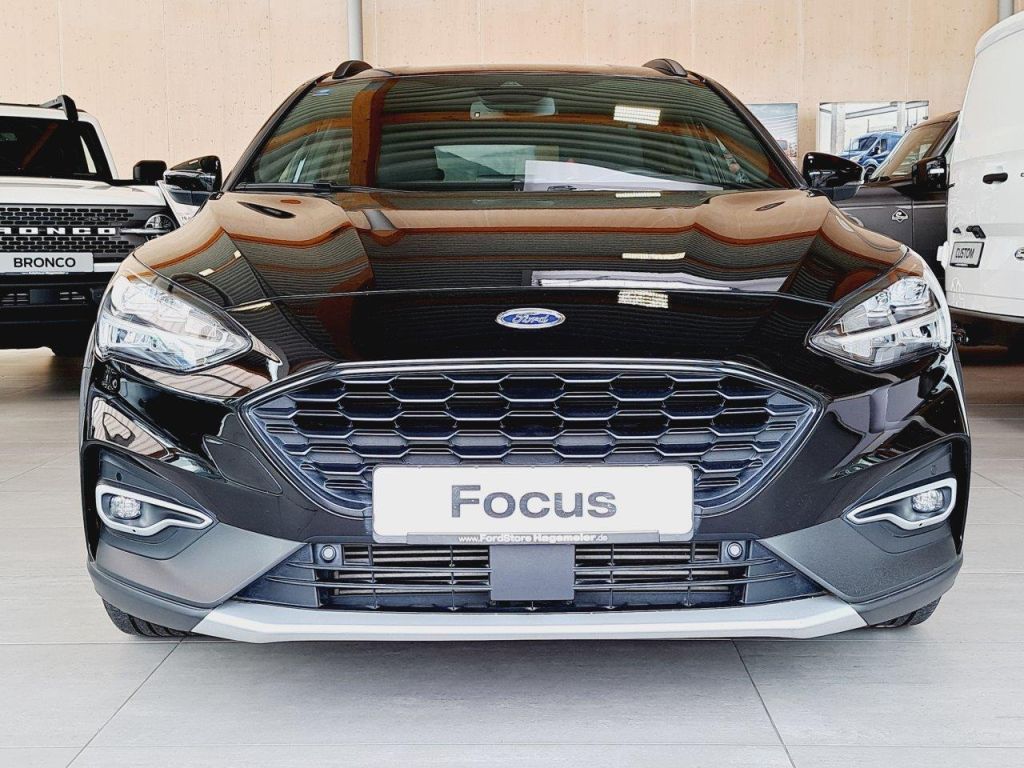 Fahrzeugabbildung Ford Focus Active X Hybrid