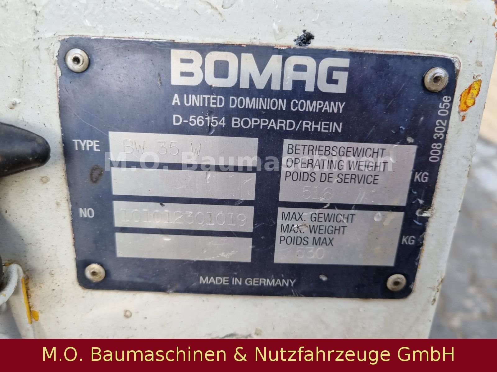 Fahrzeugabbildung BOMAG BW 35 W