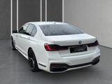 BMW 730d M Sport ALLRADLENKUNG+MASSAGE+SOFTCLOSE+HuD - BMW 730 aus 2021