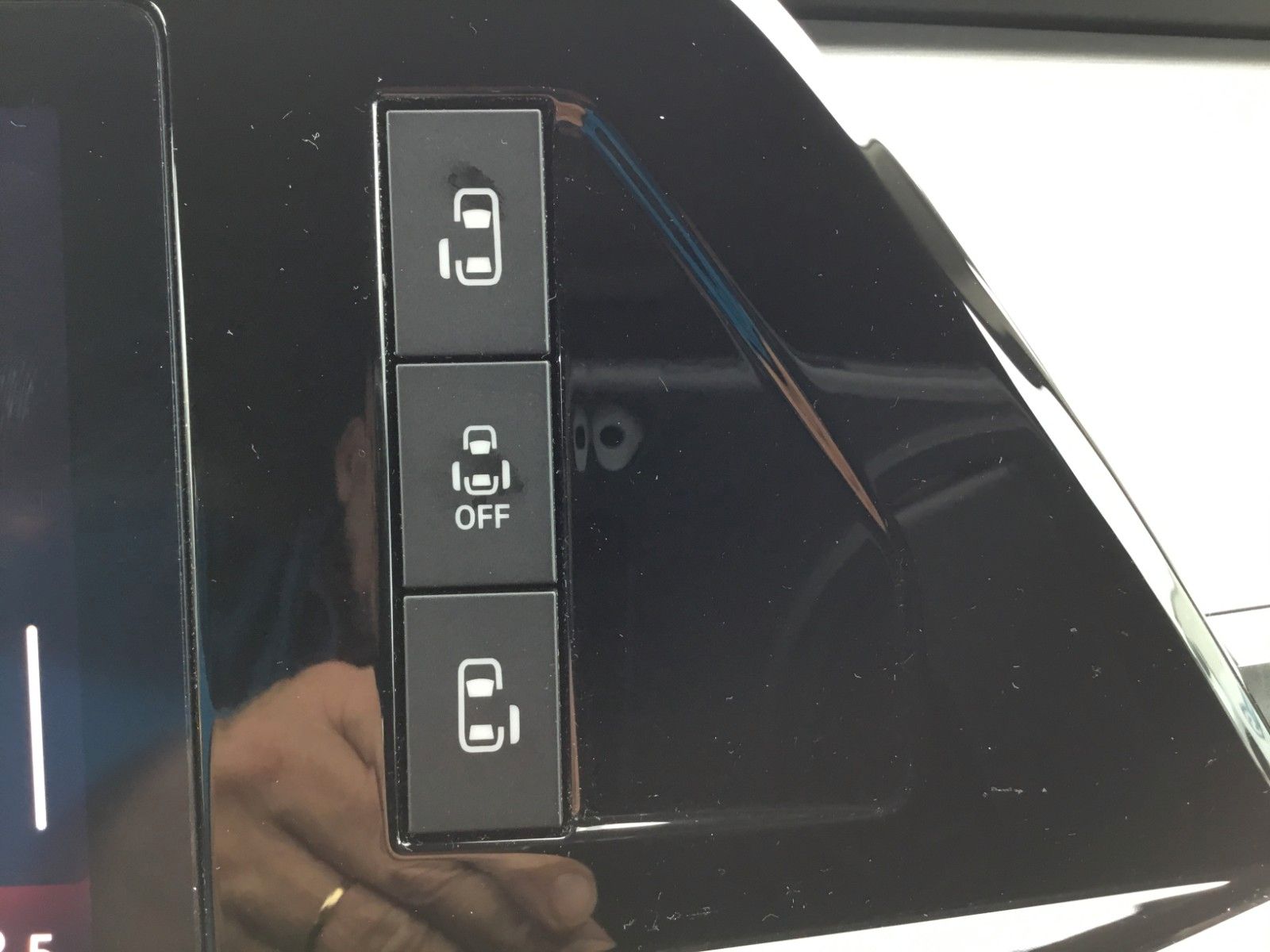 Fahrzeugabbildung Volkswagen T7 Multivan Life TDI DSG LÜ+AHK+ACC+LED+Leder