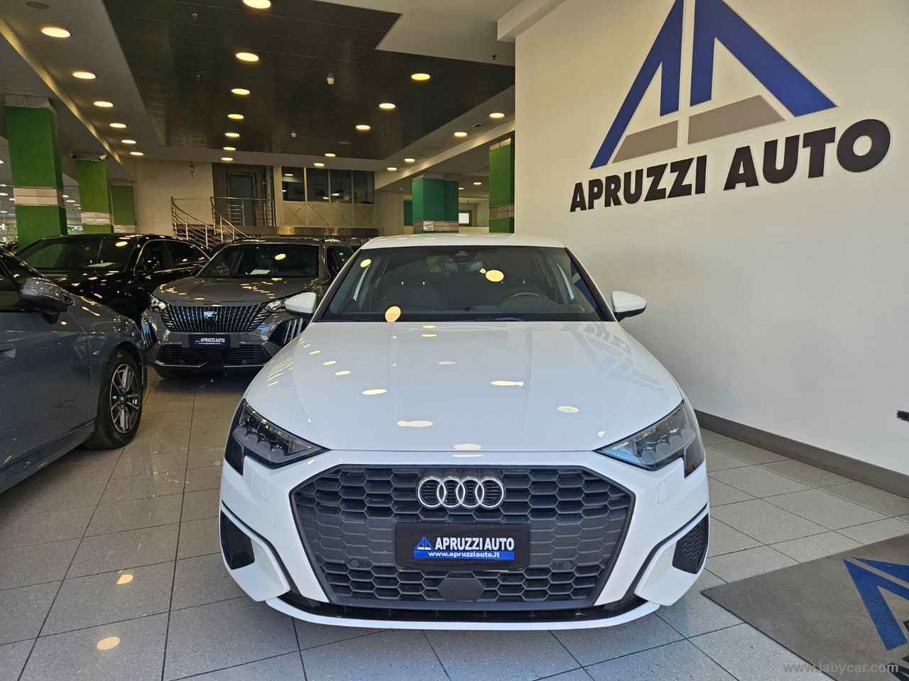 Audi AUDI A3 SPB 30 TDI S tronic Business imagem 2