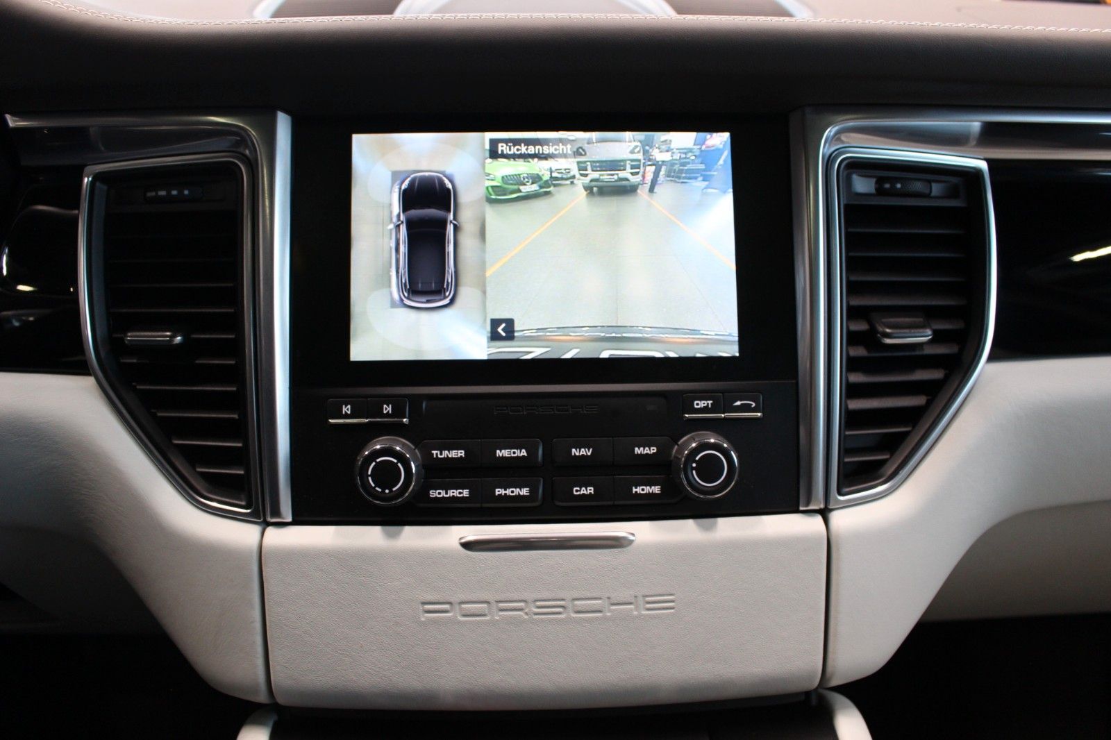 Fahrzeugabbildung Porsche Macan S *Kamera*PNRM*2.Hand