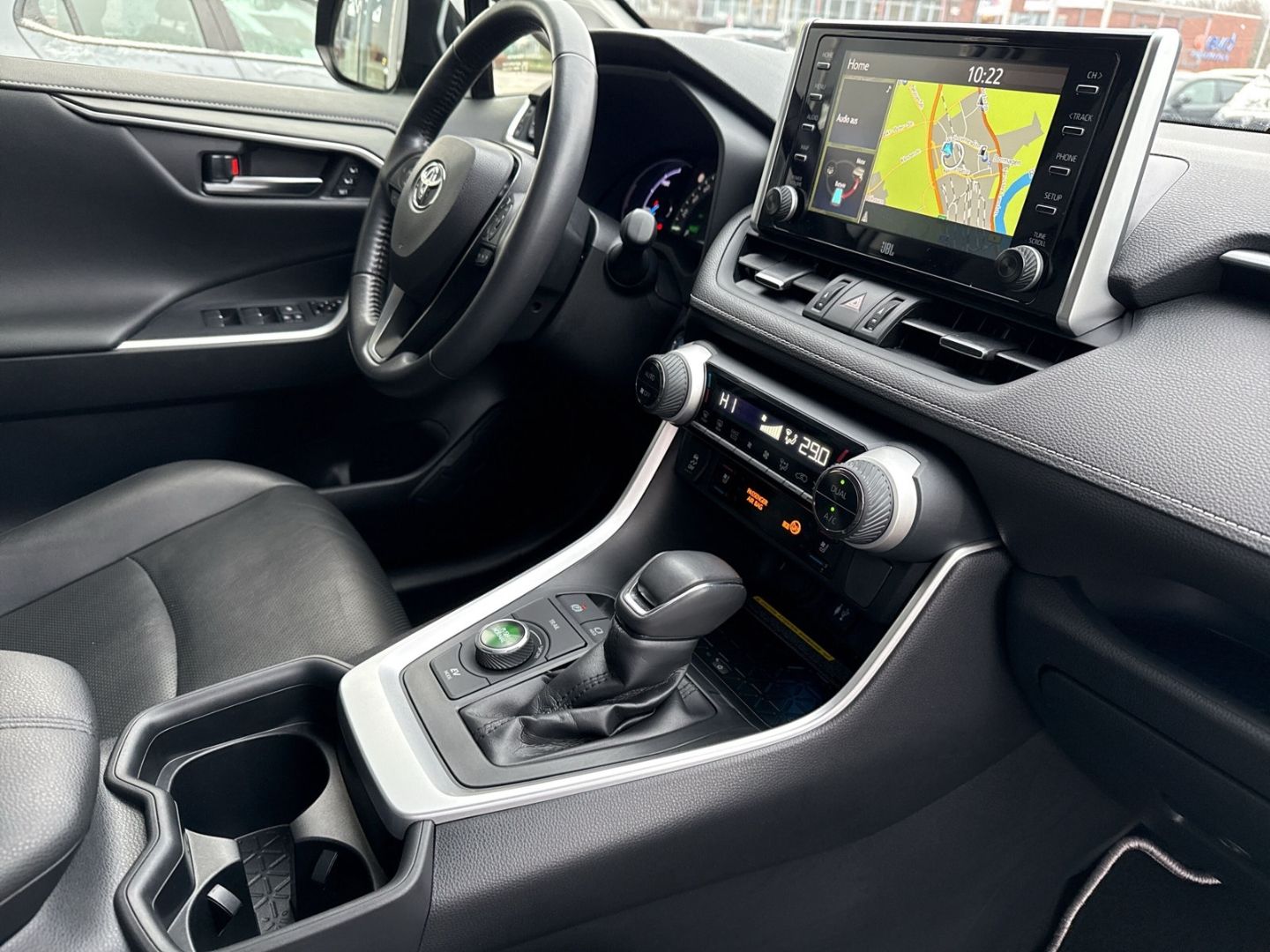 Fahrzeugabbildung Toyota RAV 4 4x4 Lounge Hybrid 2.5 AWD Leder Memory Sit