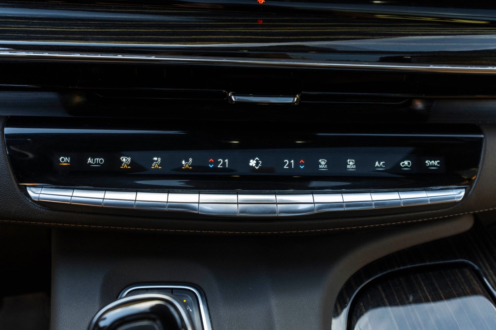 Fahrzeugabbildung Cadillac Escalade 600 PLATINUM AKG HUD ACC 360° EU Modell
