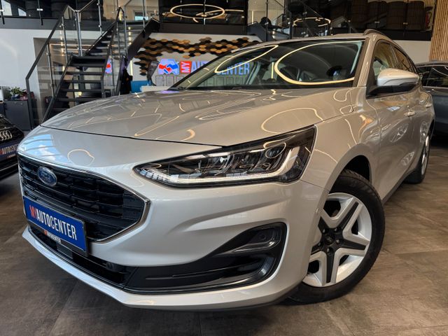 MYAUTOCENTER – Gebraucht- und Jahreswagen mit Werkstattservice in Pfaffenhofen Ford Focus *KEYLESS*TEMPO*SIHZ*LKHZ*NAVI*LED*