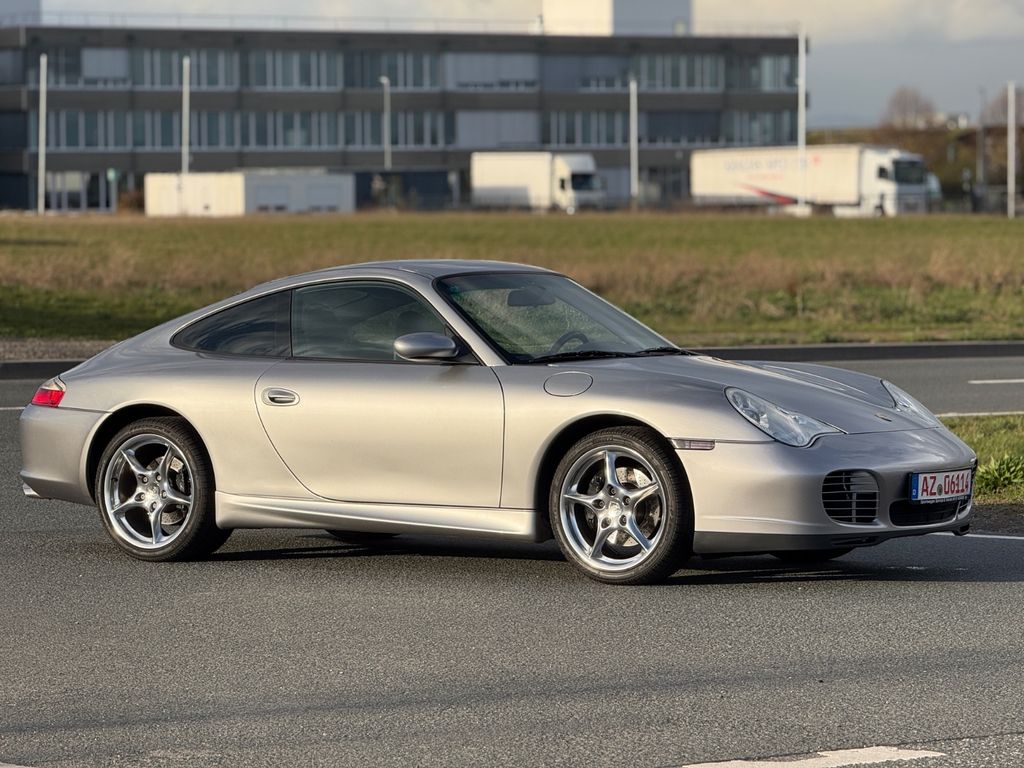 Porsche 996