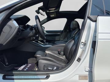2022 Alpina D4 — миниатюра 17