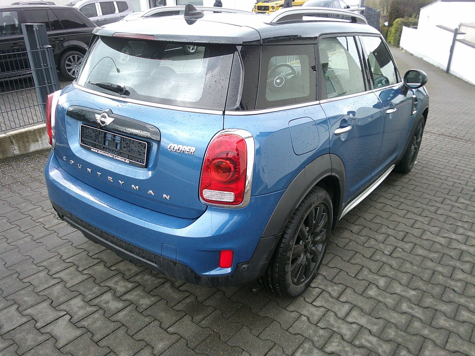 Fahrzeugabbildung MINI COOPER Countryman Cooper / Pepper