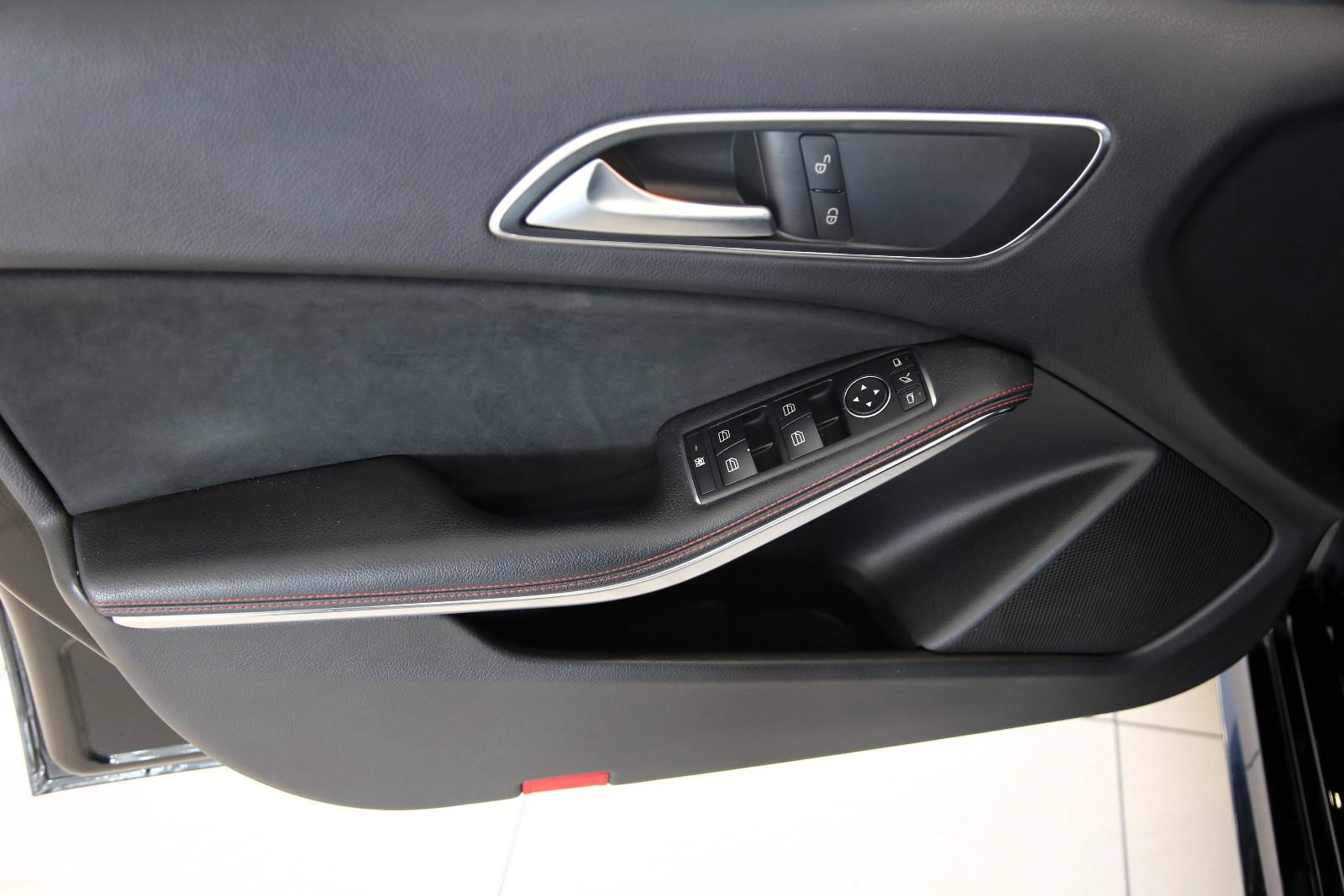 Mercedes-Benz A 250  Sport Harman Kardon SHZ Navi