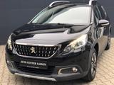 Peugeot 2008 Allure Kamera Leder Navi PDC SHZ Pano - Peugeot 2008: Geländewagen