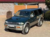 Mitsubishi Pajero Sport 2.5 TD GLS