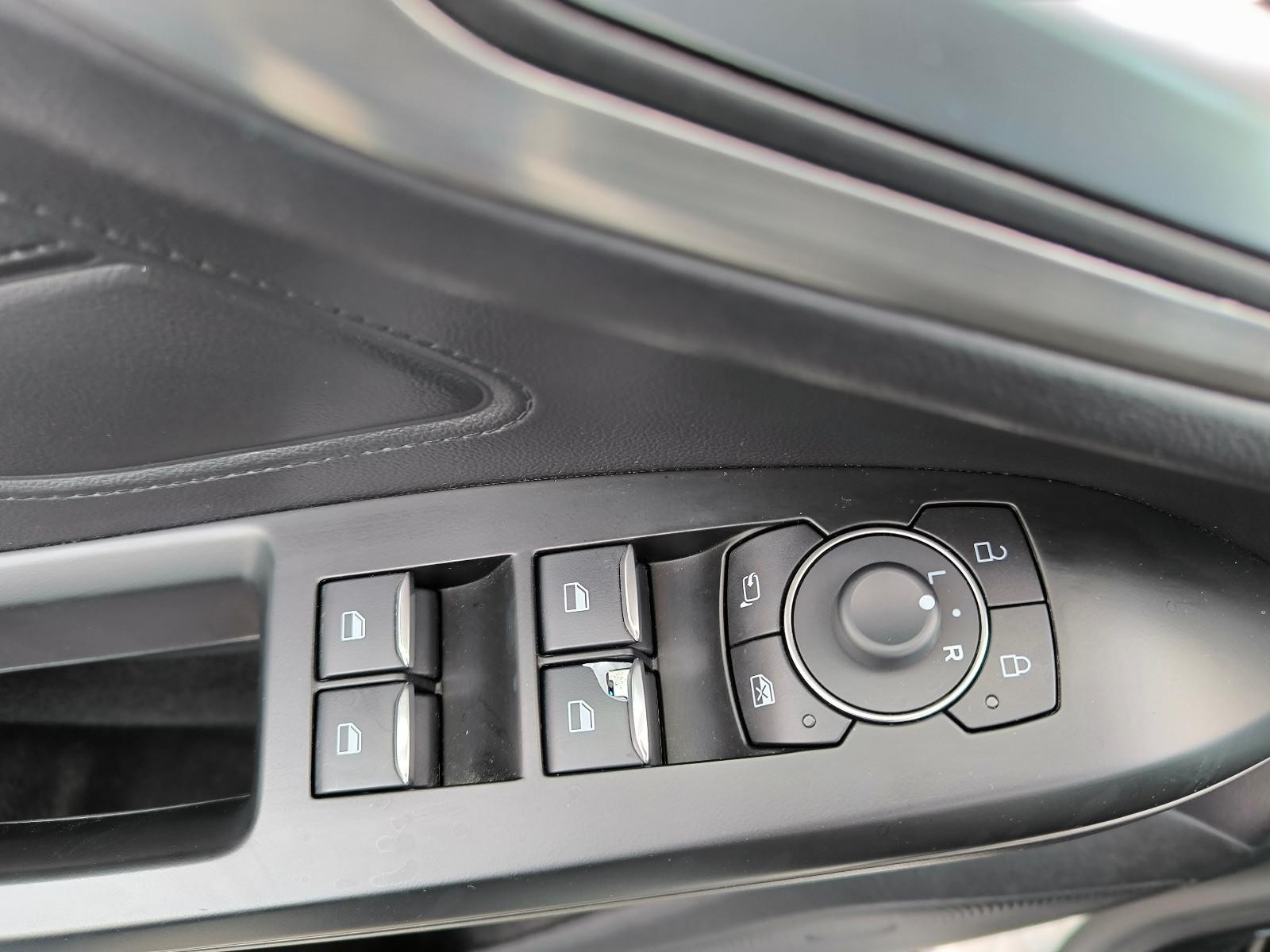 Ford Focus Turnier Titanium X*Navi*SH*LRH*AHK, миниатюра 17