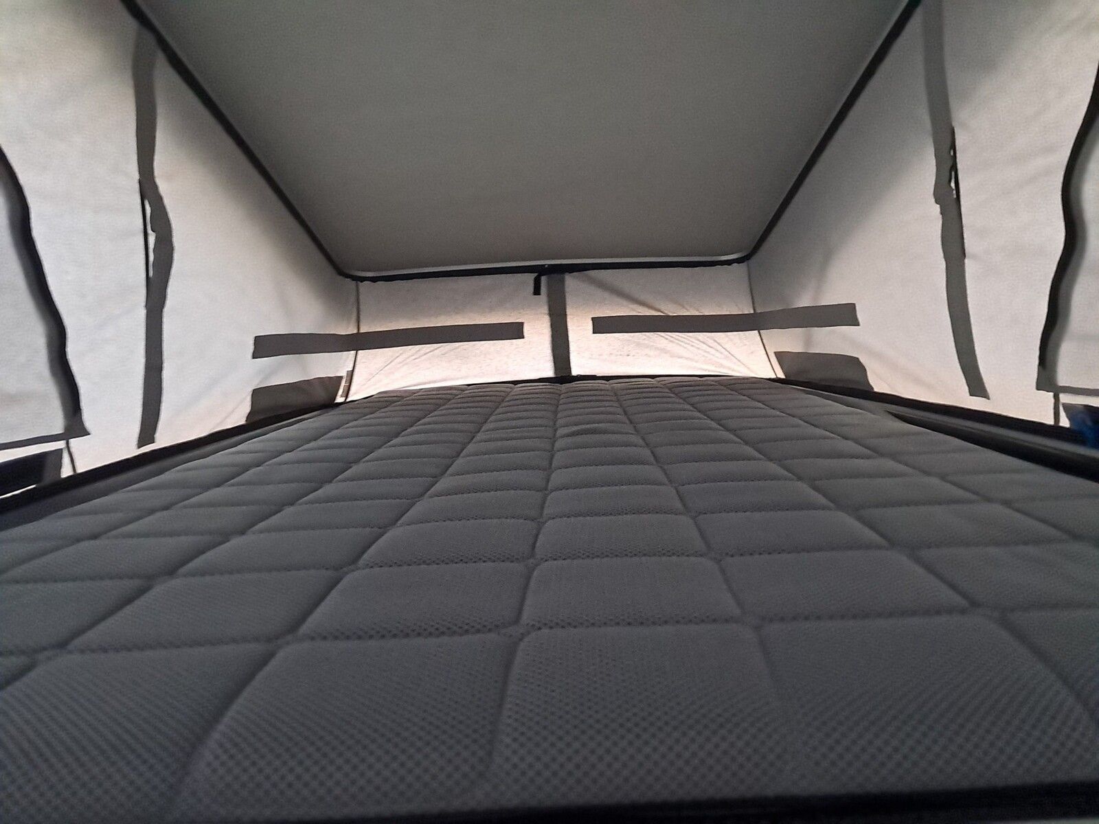 Fahrzeugabbildung Pössl Vanstar V 300 d